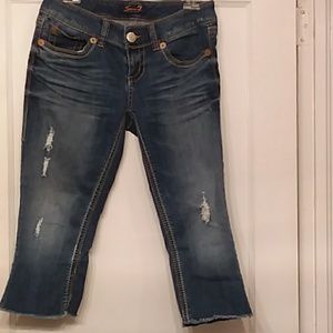 Seven distressed jean capris